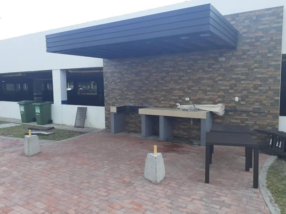 Acogedor En Girardot: Aqualina Orange Girardot