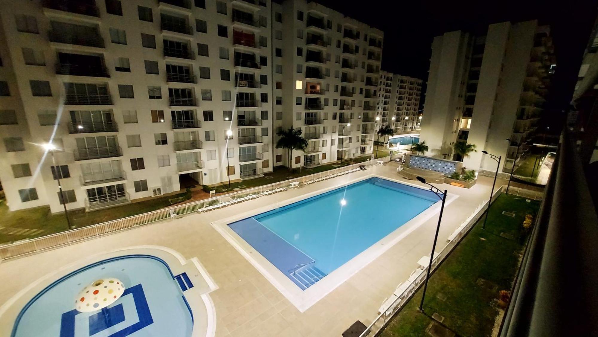 Acogedor En Girardot: Aqualina Orange * Girardot